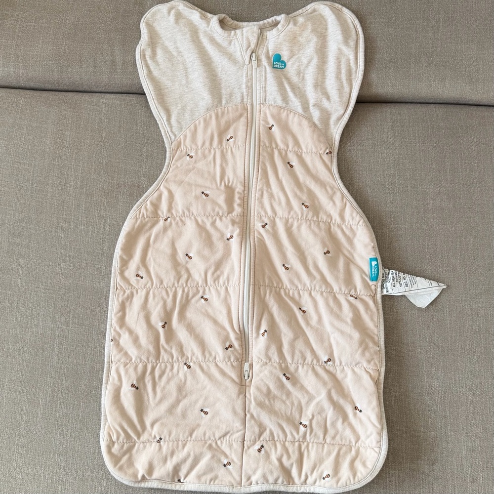 Love To Dream Swaddle Up Warm Cotton 2.5 TOG Oat Bees
